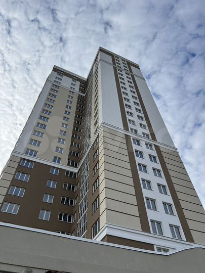 2-к. квартира, 57 м², 9/24 эт.