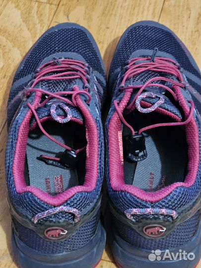 Кроссовки женские 38.5 р