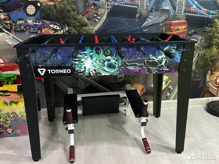 Настольный футбол, игровой стол