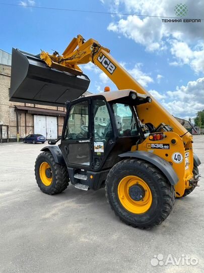 Телескопический погрузчик JCB 541-70, 2012