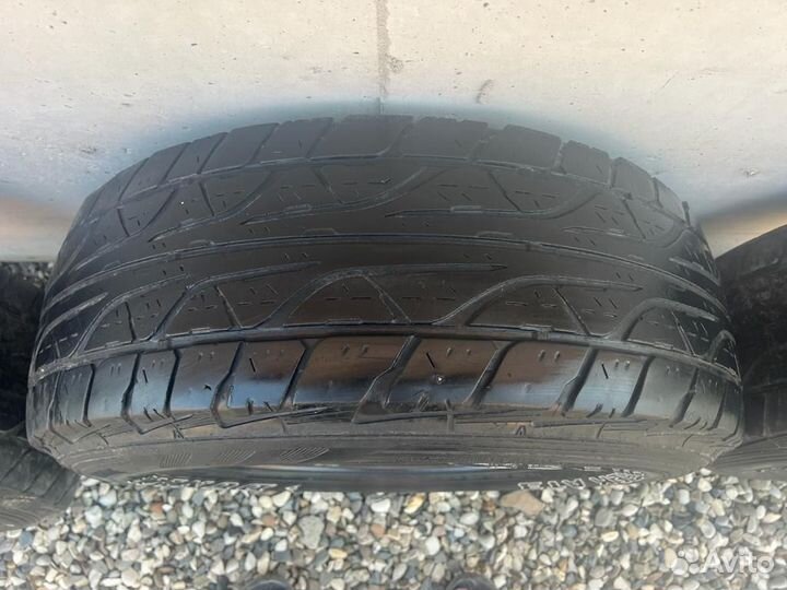 Dunlop Grandtrek AT3 255/70 R16