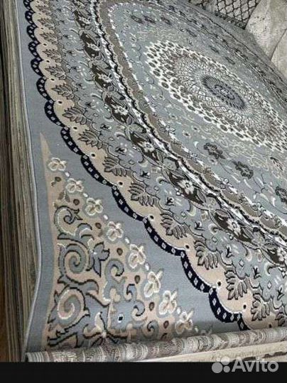 Ковер 2 на 3 новый