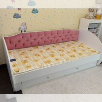 Детская кровать с матрасом и ящиком