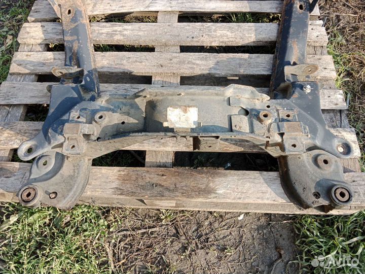 Jaguar x type подрамник передний