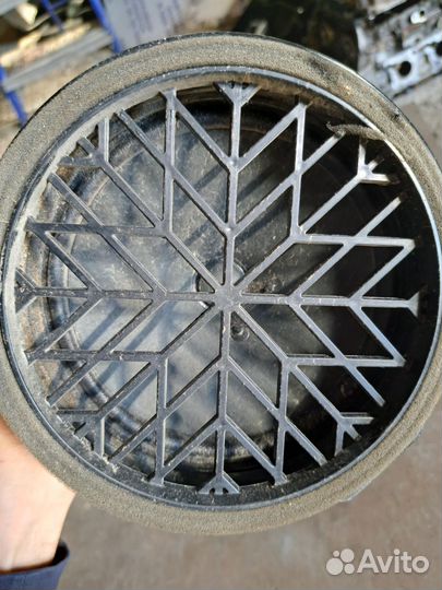 Динамик двери задний Audi A6 C6