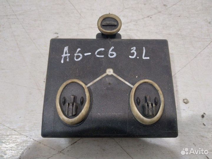 Блок комфорта задний левый Audi A6 C6 2004-2011