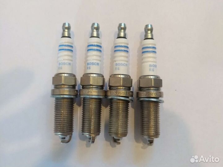 Свечи зажигания Bosh 0242229630