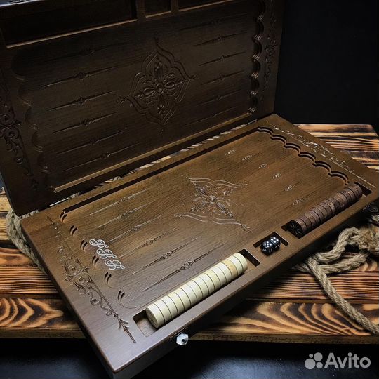 Резные нарды Лев, Бук, 60х60 см