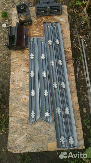 W210 накладки на двери листва