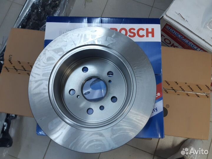 Диски тормозные RR Toyota Camry 40