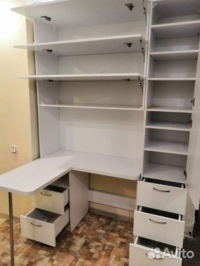 Шкаф для рукоделия, шитья, стол-шкаф