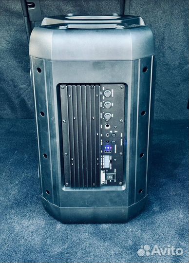 Активный сабвуфер Edifier HS-100