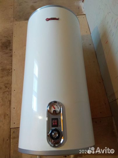 Водонагреватель накопительный 100 л