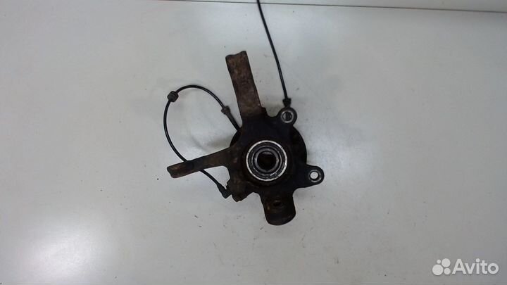 Ступица (кулак, цапфа) Nissan Almera N16, 2004