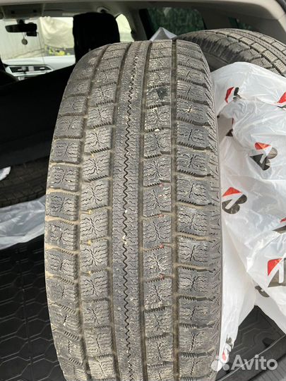 Nitto SN 2 Winter 215/65 R17