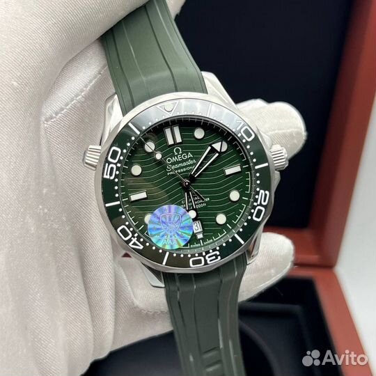 Часы Omega