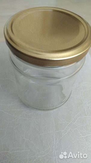 Банка стеклянная