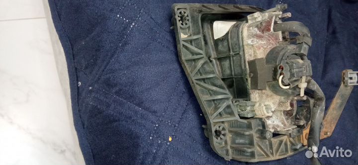 Противотуманные фары Мазда демио dw