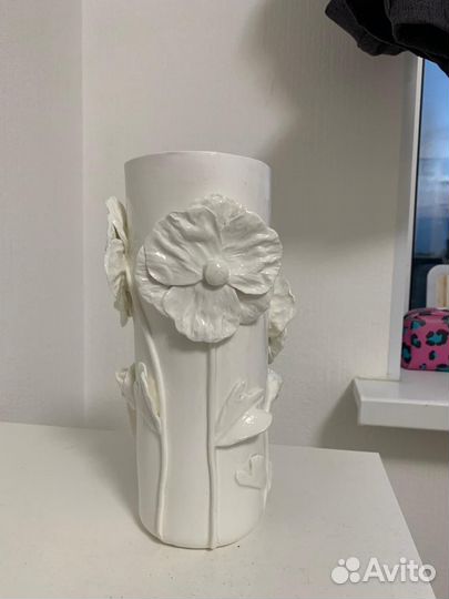 Фарфоровые вазы