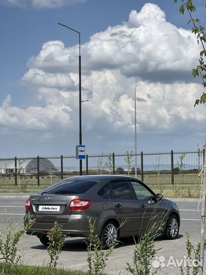 LADA Granta 1.6 МТ, 2017, 145 000 км