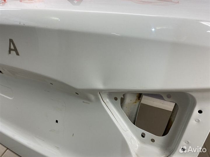 Крышка багажника LADA Vesta