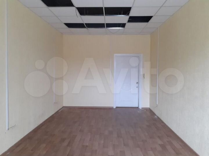 Продам торговое помещение, 258.5 м²