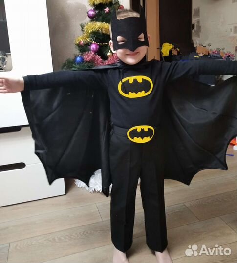 Костюм бетмена