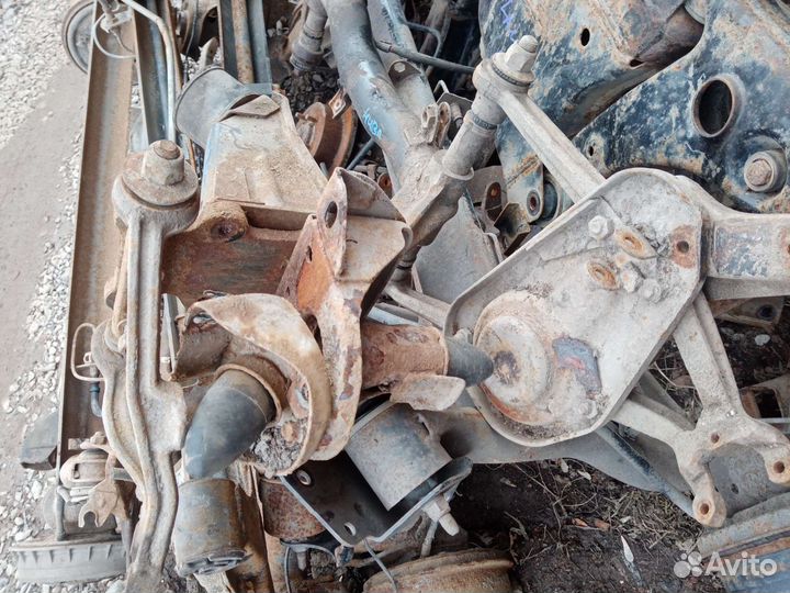 Передняя балка Нива 21213, 21214