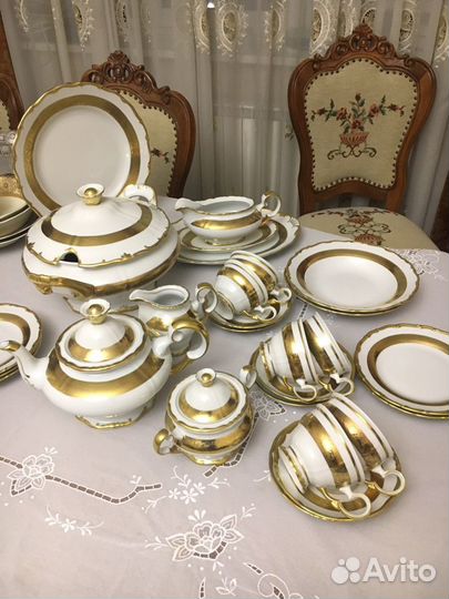 Сервиз чайный и обеденный на шесть персон. Новый