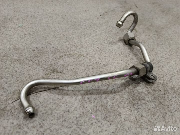 Топливная трубка на тнвд для 2.0 CCZ VW Passat CC