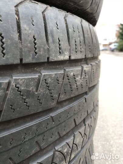 Continental CrossContact UHP 275/45 R21