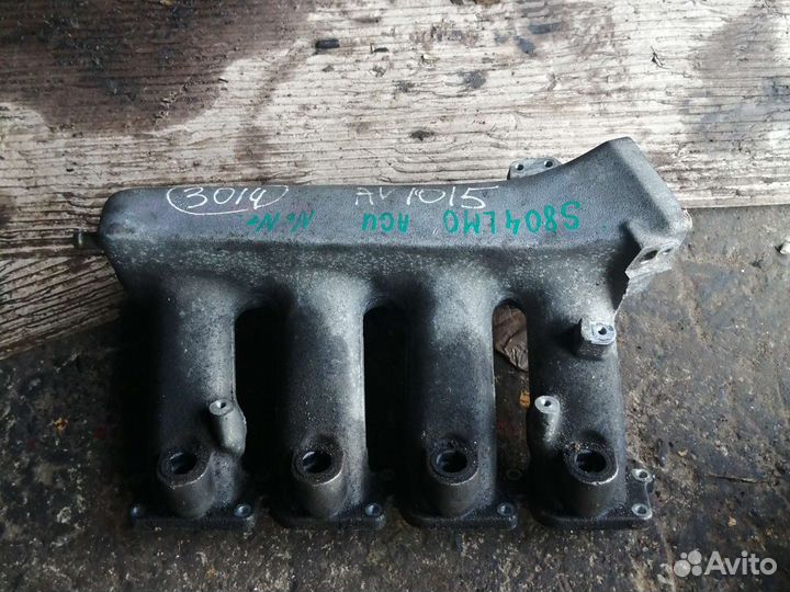 Коллектор впускной двигатель AGU, 1.8