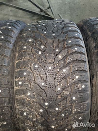 Nokian Tyres Hakkapeliitta 9 SUV 285/45 R21 113T
