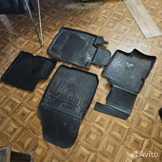 Автомобильные коврики