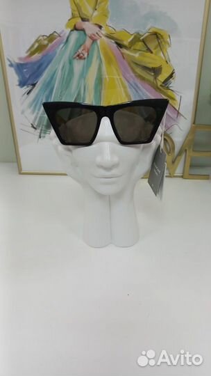 Солнцезащитные очки hm