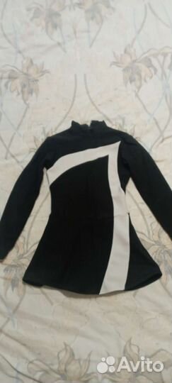 Тренировочный костюм для фигурного катания