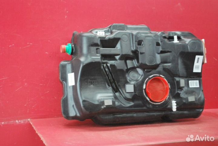 Бензобак Mercedes B W246