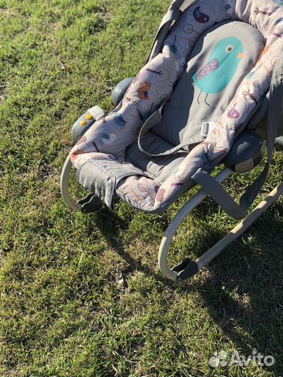 Детский шезлонг-качалка