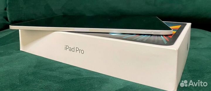 Планшет Apple iPad Pro 2021,12.9