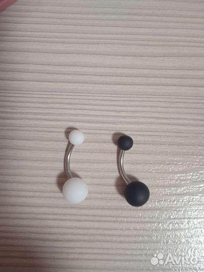 Пирсинг в пупок