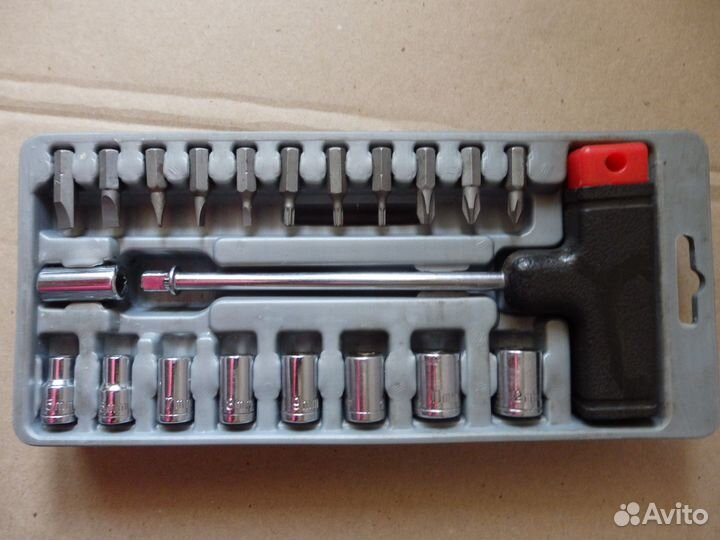Б/У. Набор бит, сменных головок. Германия.21 предм