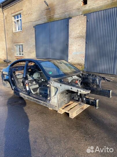 Крыша BMW 3 E90/E91/E92/E93 E90 2006