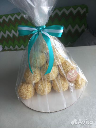 Татарская выпечка (чак-чак, бэлеш, губадия и др.)