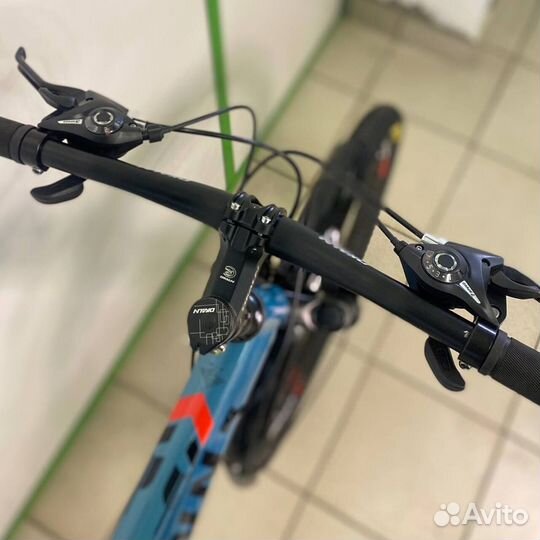 Скоростной велосипед Синий-черный новый