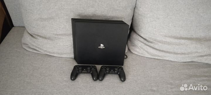Sony PS4 pro 1tb