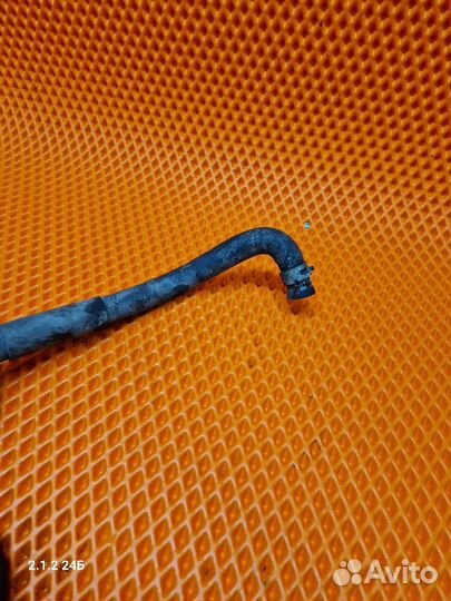 Патрубок охлаждения nissan skyline vq25