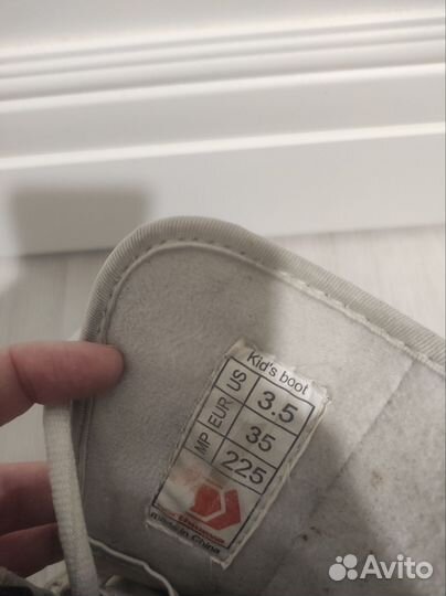 Сноубордические ботинки детские на 35 размер