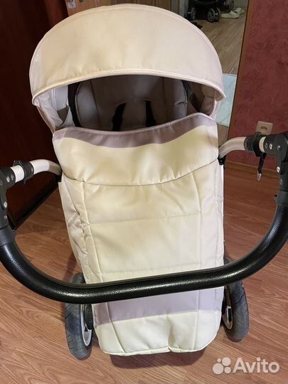 Прогулочная коляска indigo