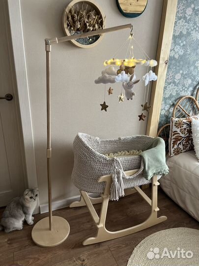 Мобиль для новорожденных с кронштейном