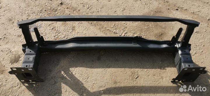 Audi A3 8Y 2021 усилитель переднего бампера